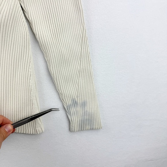 A.L.C. Noa Cardigan Sweater Size 4 / SMALL Womens Cream Neutral RTR - Picture 3 of 7